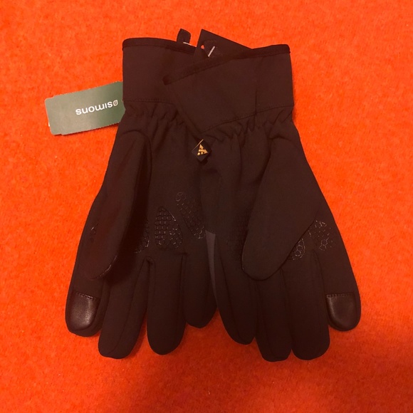 Auclair black and gray sporty tech gloves NWT - Picture 2 of 7